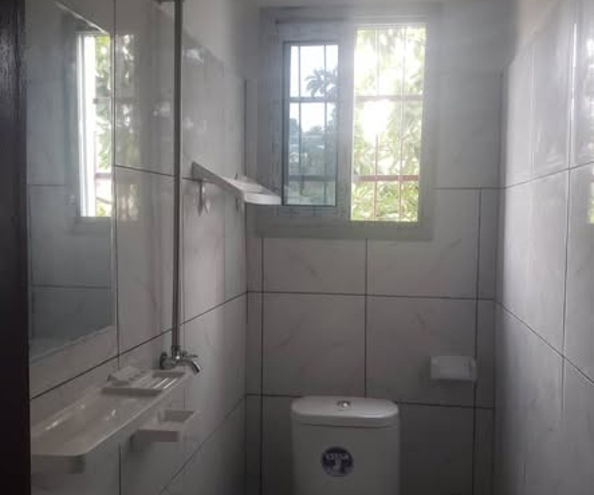 Appartement moderne à louer – Complexe sportif Beac