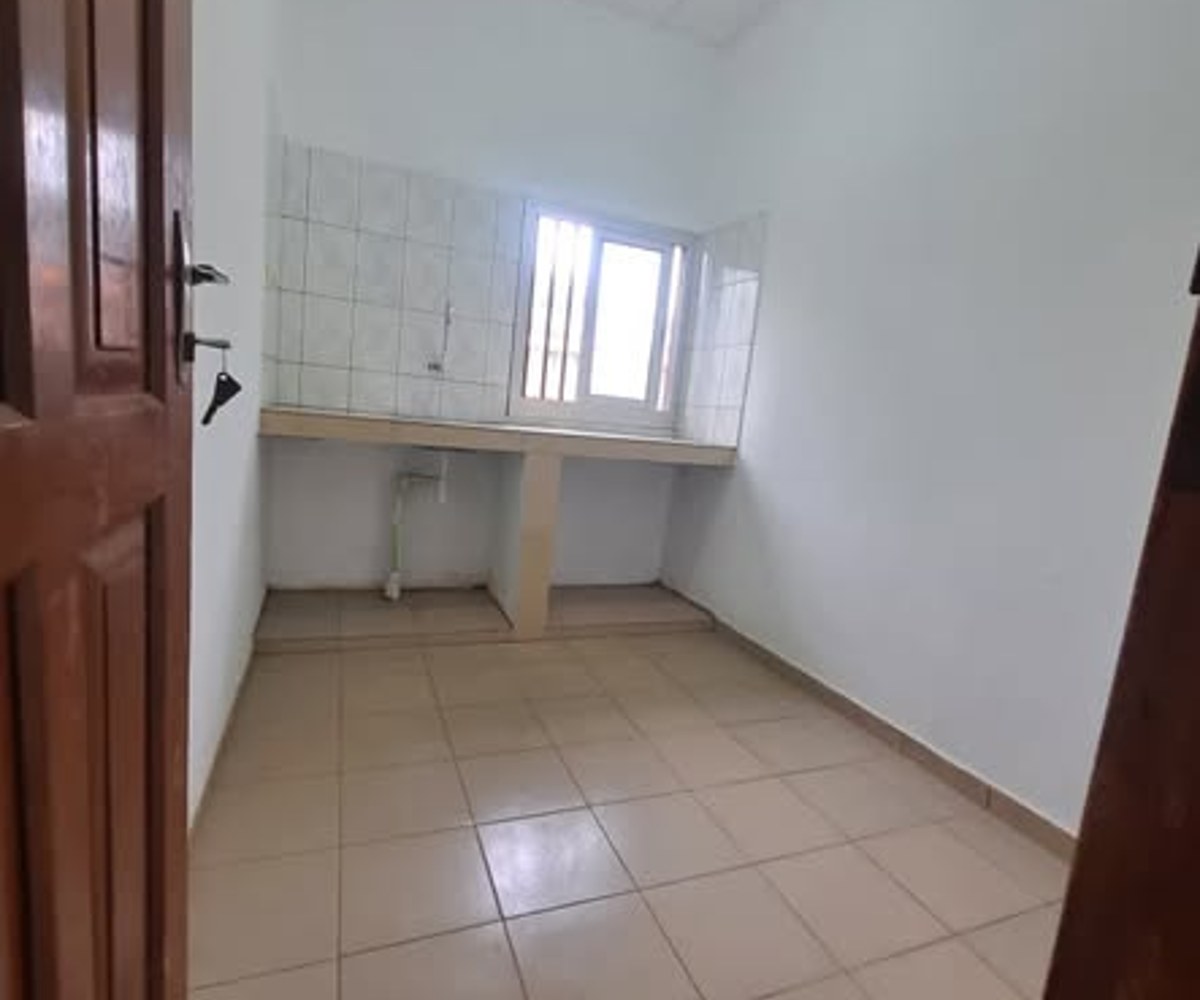 Appartement 2 chambres à Ngousso - 100 000 FCFA/mois
