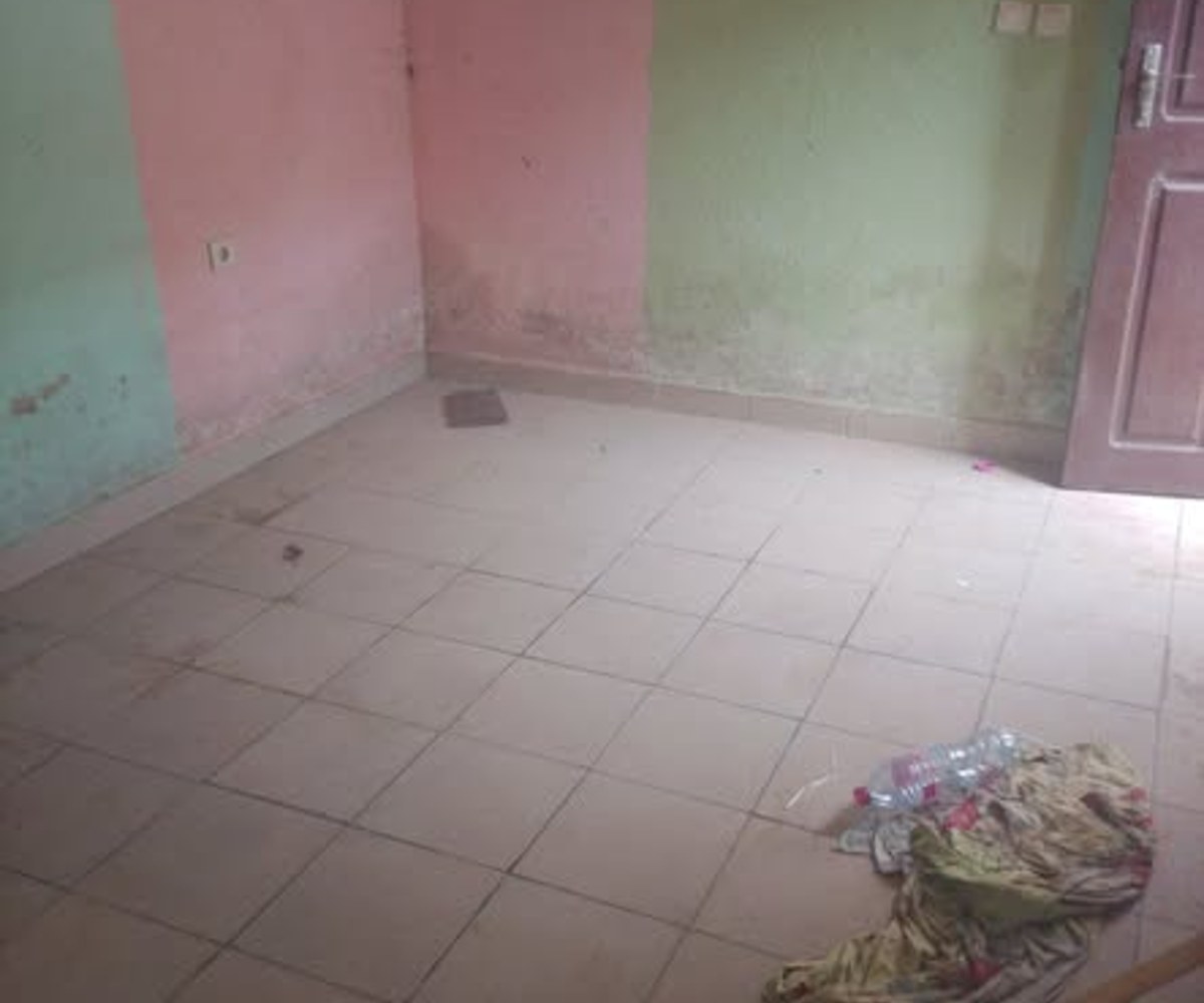 Studio moderne à louer à PK 11