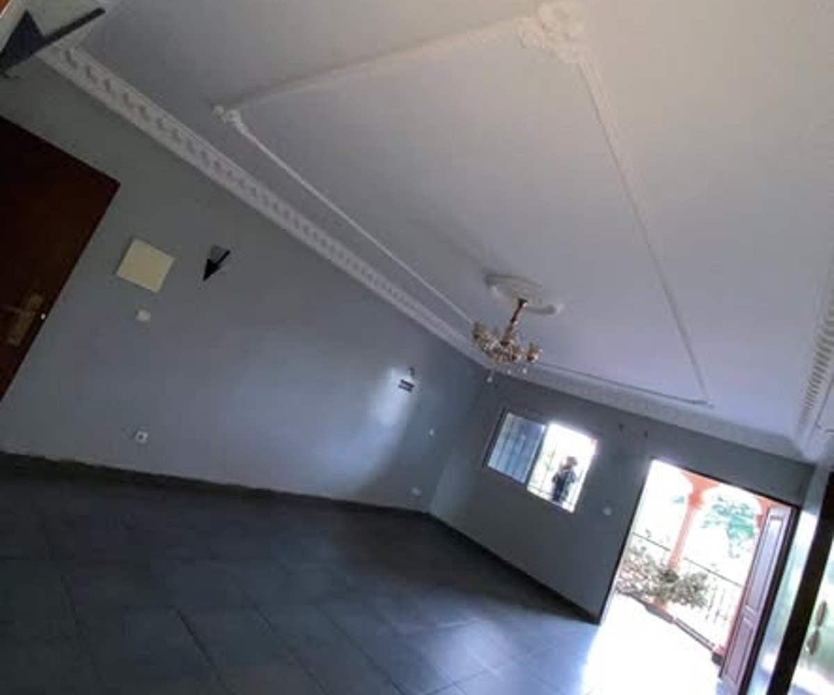 Appartement 2 chambres à Ekoumdoum