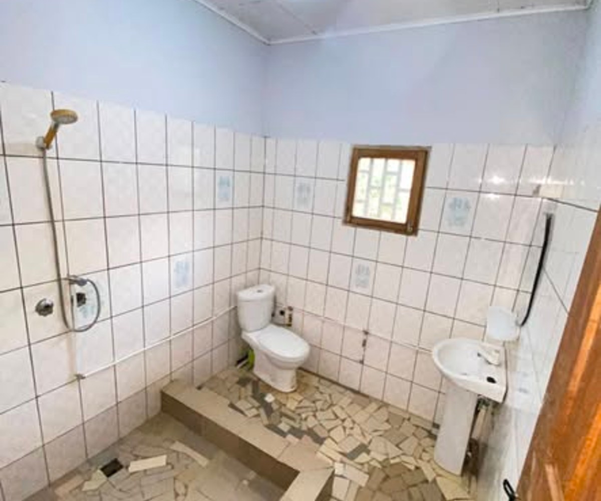Appartement à louer à Odza, 2 chambres