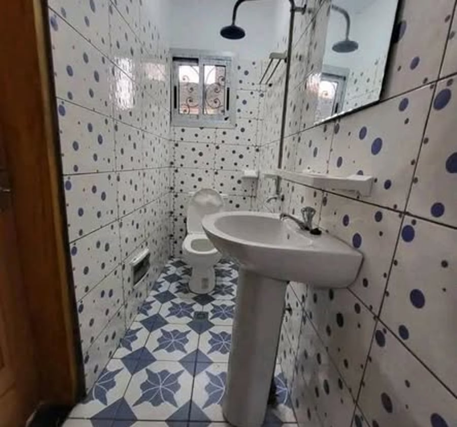 Studio moderne à louer à Omnisport