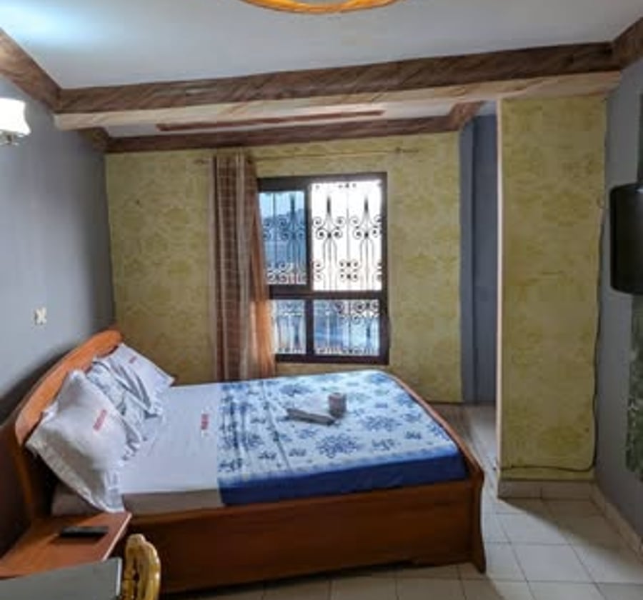 Chambres meublées en résidence hôtelière à Nsimeyong