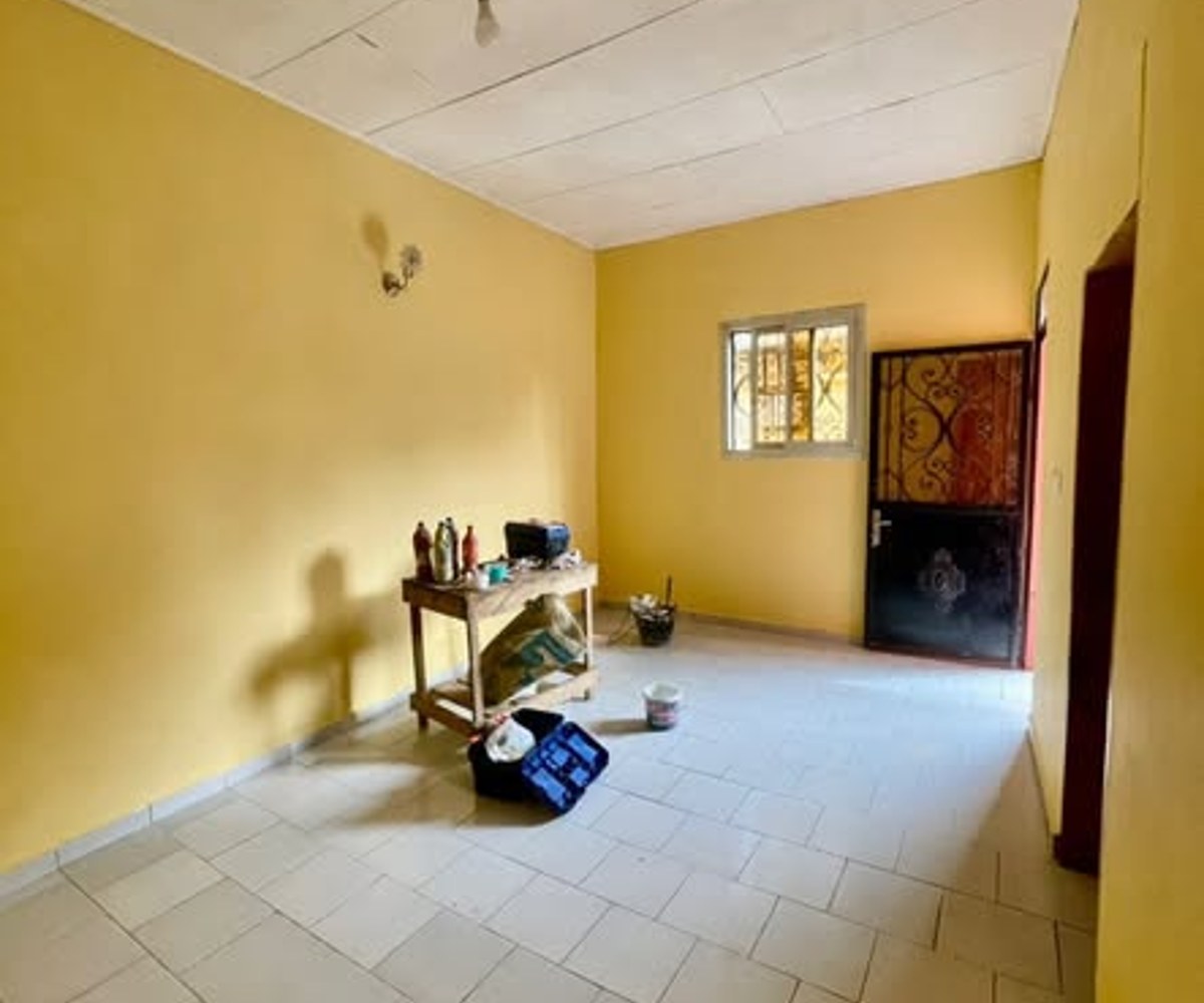 Studio moderne à louer à Jouvence
