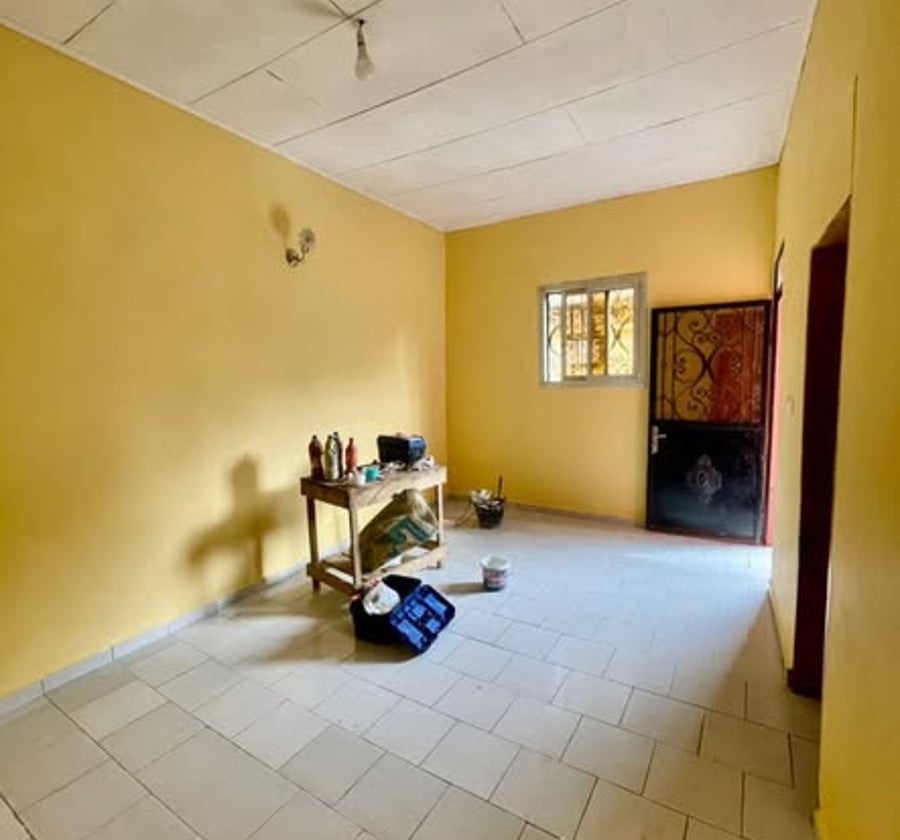 Studio moderne à louer à Jouvence