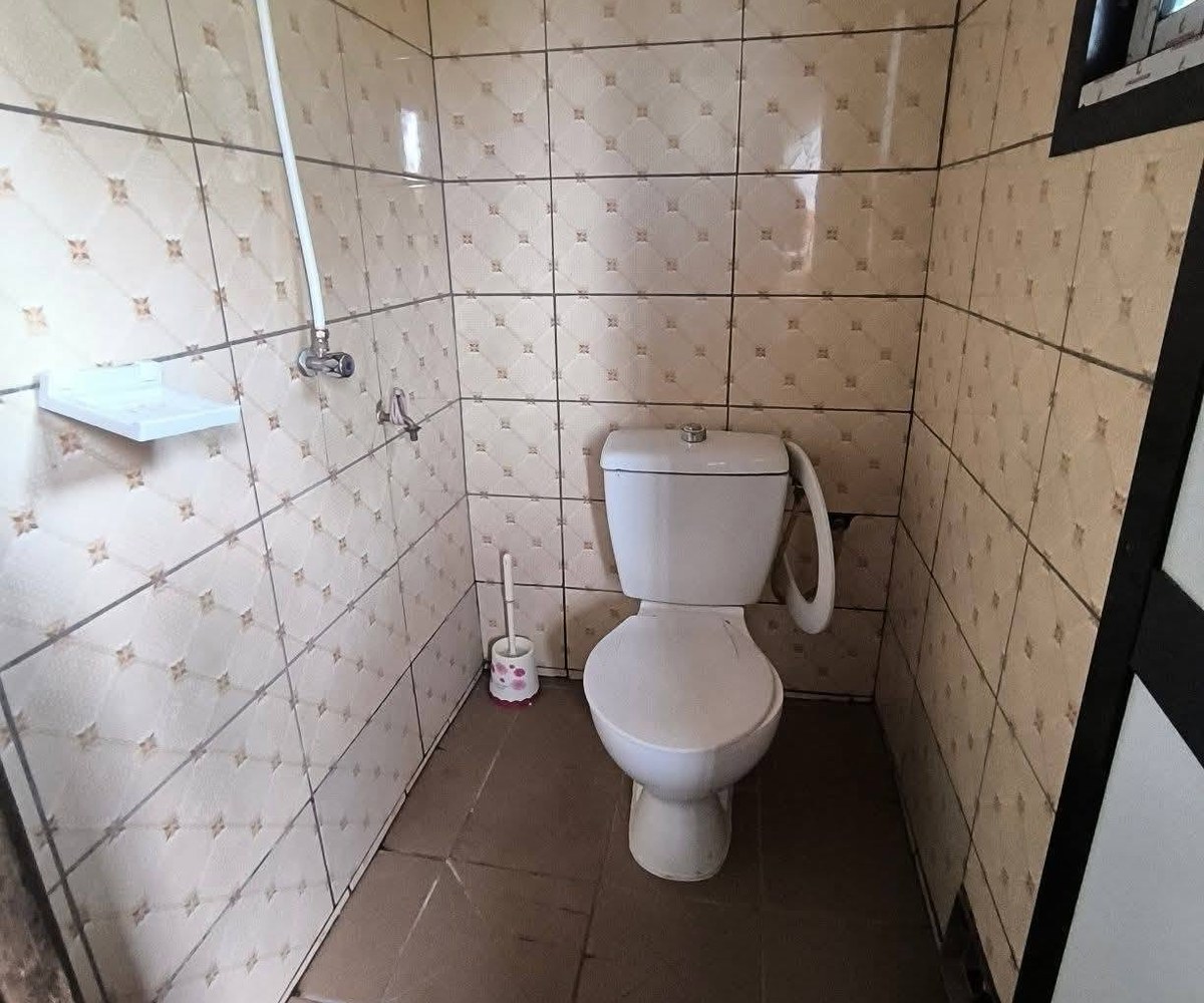 Chambre moderne à Ndogbong Bifaga