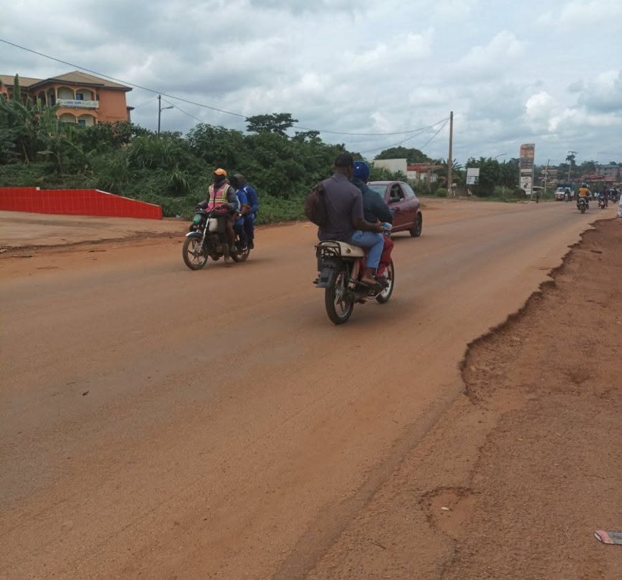Terrain à vendre à Monti, Yaoundé - 250 m²