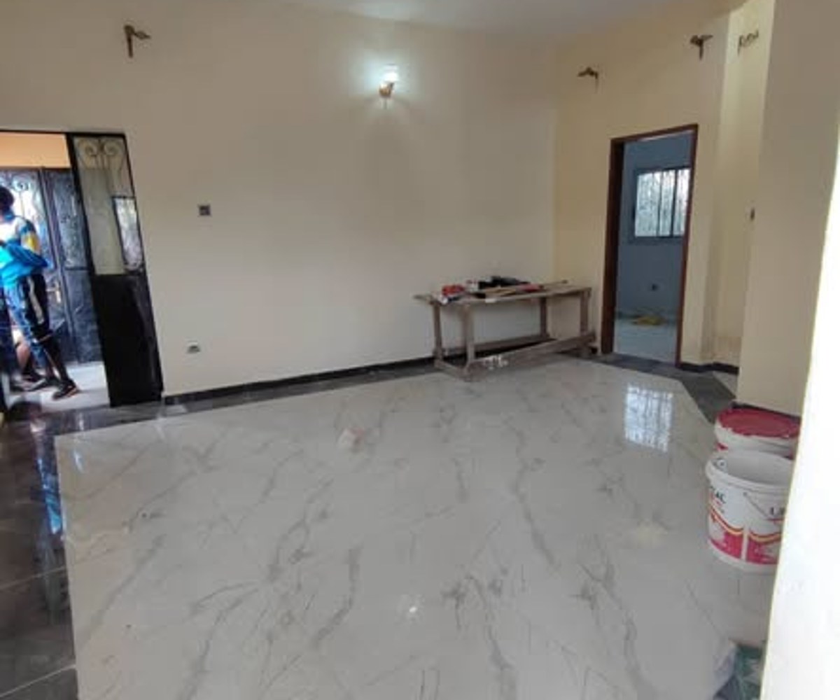 Appartement moderne à louer - Fourgerol, Yaoundé