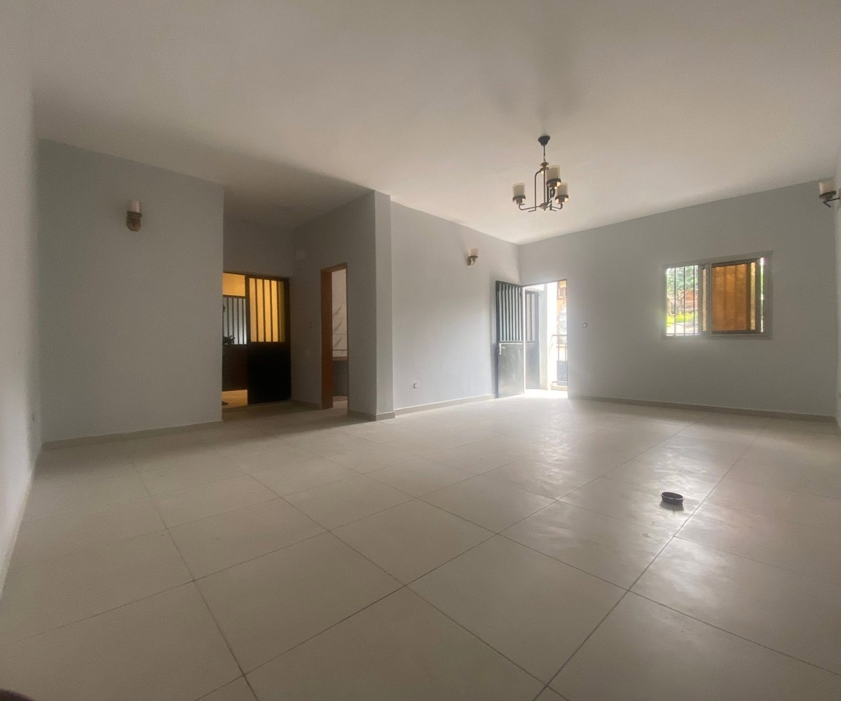 Appartement Moderne à Bastos