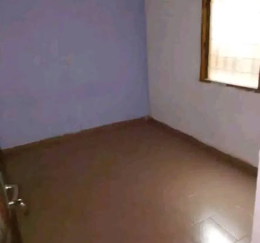 Studio moderne à Nkolmesseng
