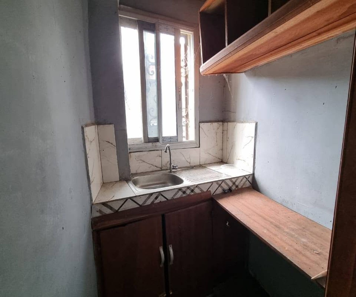 Chambre moderne à Nkolfoulou