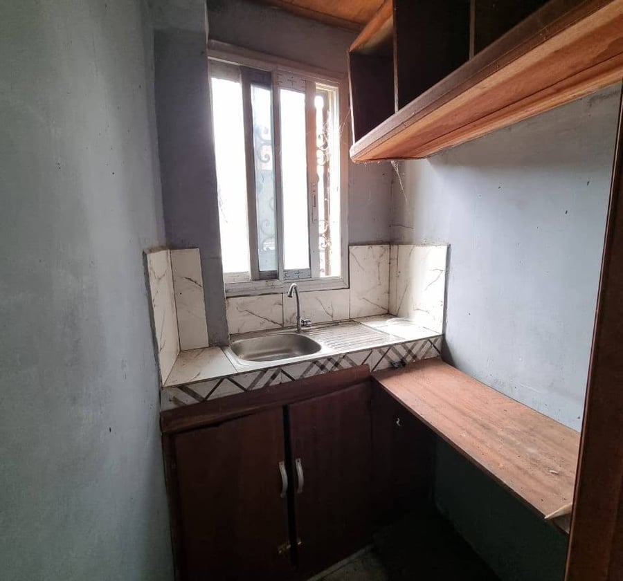 Chambre moderne à Nkolfoulou