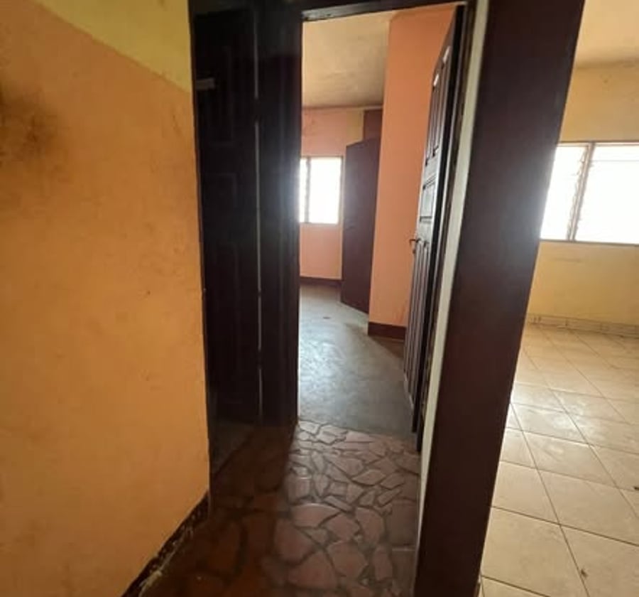 Appartement pour bureau à Ngousso - 3 chambres