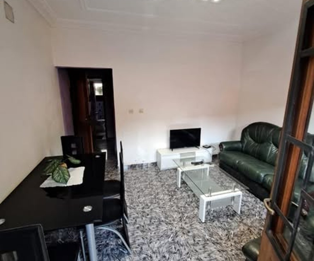 Studio moderne à Odza petit marché