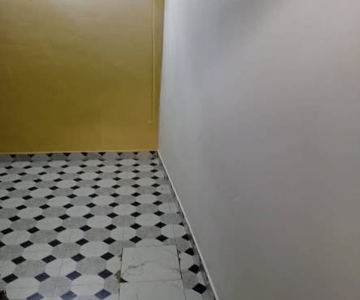 Chambre moderne à Bonapriso avec climatisation