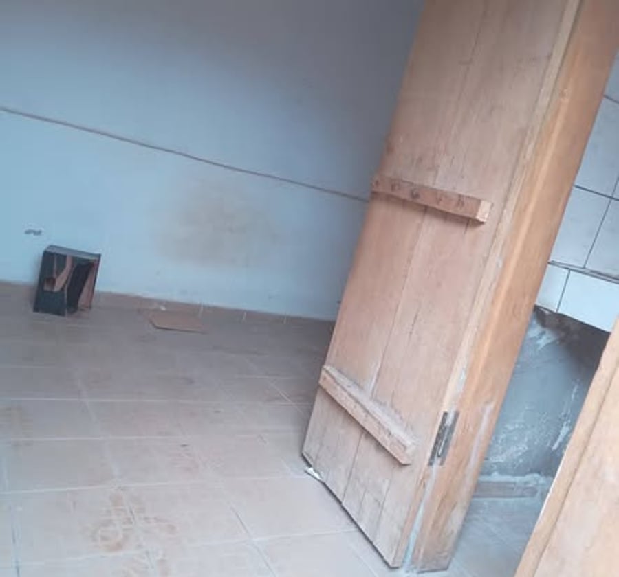 Chambre moderne à louer à Nsimeyong - 30 000 XAF