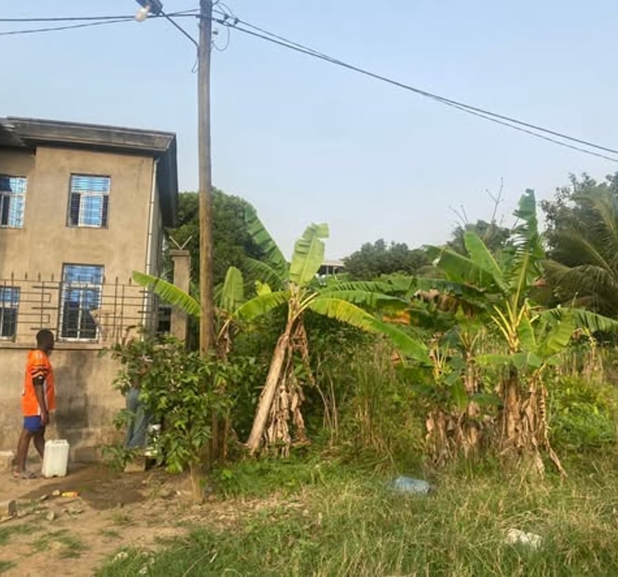 Terrain titré à vendre à Douala Japoma