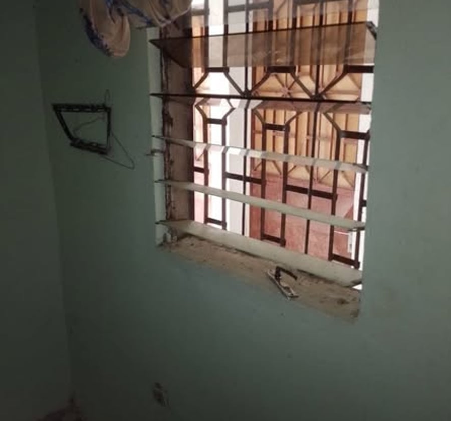 Chambre moderne à louer - Ndogbon, Douala