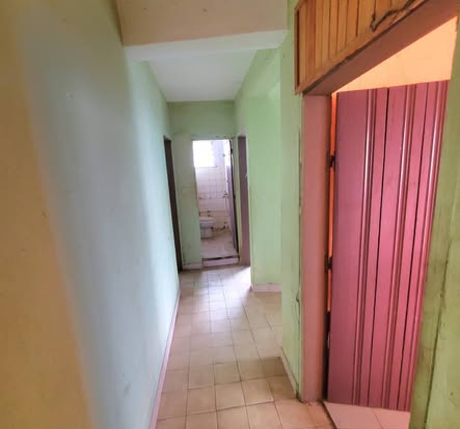 Appartement moderne 3 chambres à Bépanda