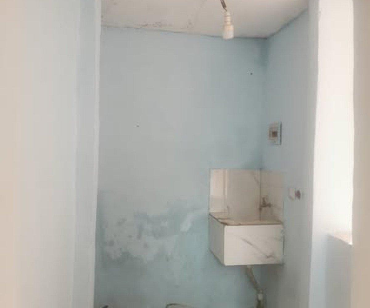 Grande chambre moderne - Mbankolo