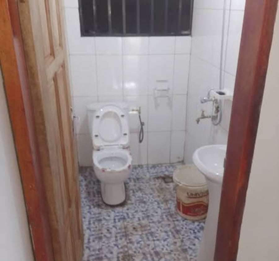Très vaste appartement moderne 3 chambres à Biteng
