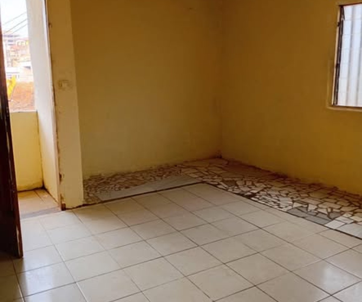 Studio moderne à Mendong