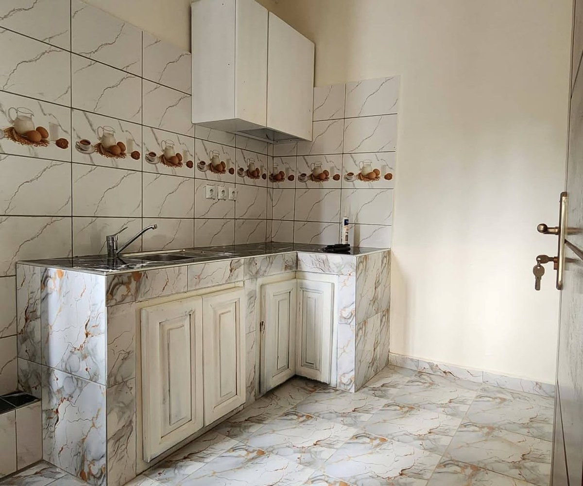 Chic appartement à louer à Odza Borne 10