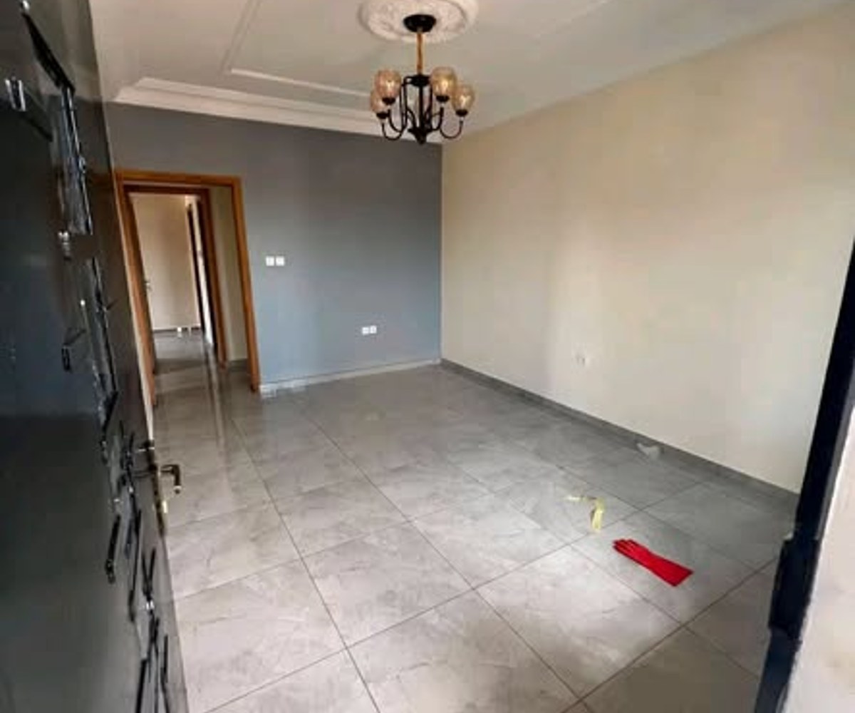 Appartement moderne neuf à louer à Olembe
