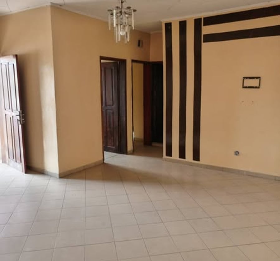 Appartement à louer - Omnisport, Yaoundé