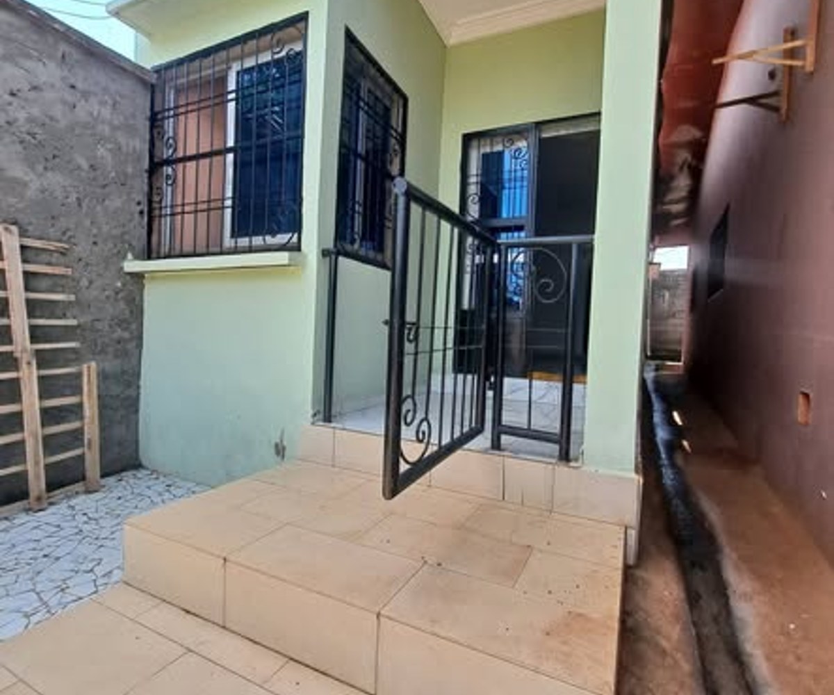 Studio moderne à Nkolfoulou