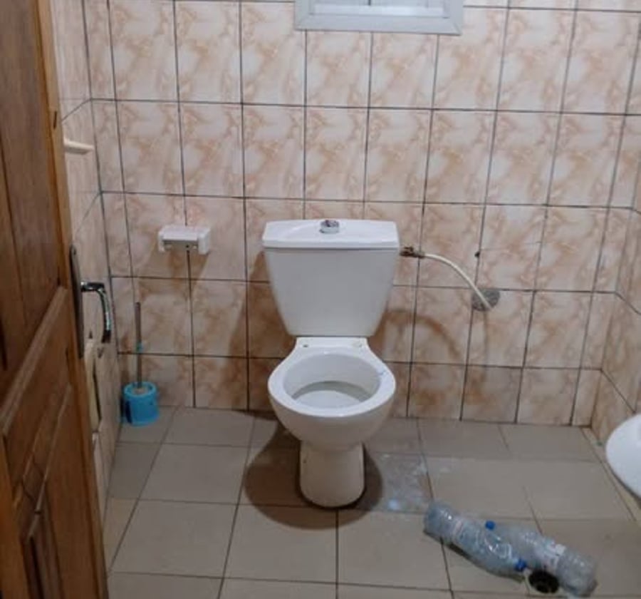 Studio à louer à Ndogbong
