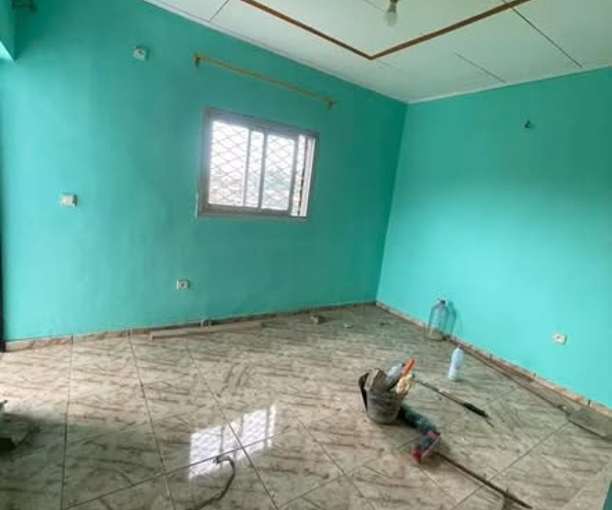 Studio moderne neuf à louer - PK 12 Ngondjoh