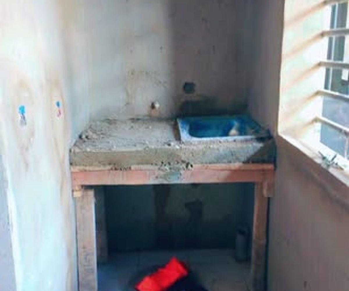 Chambre moderne à louer - Odza