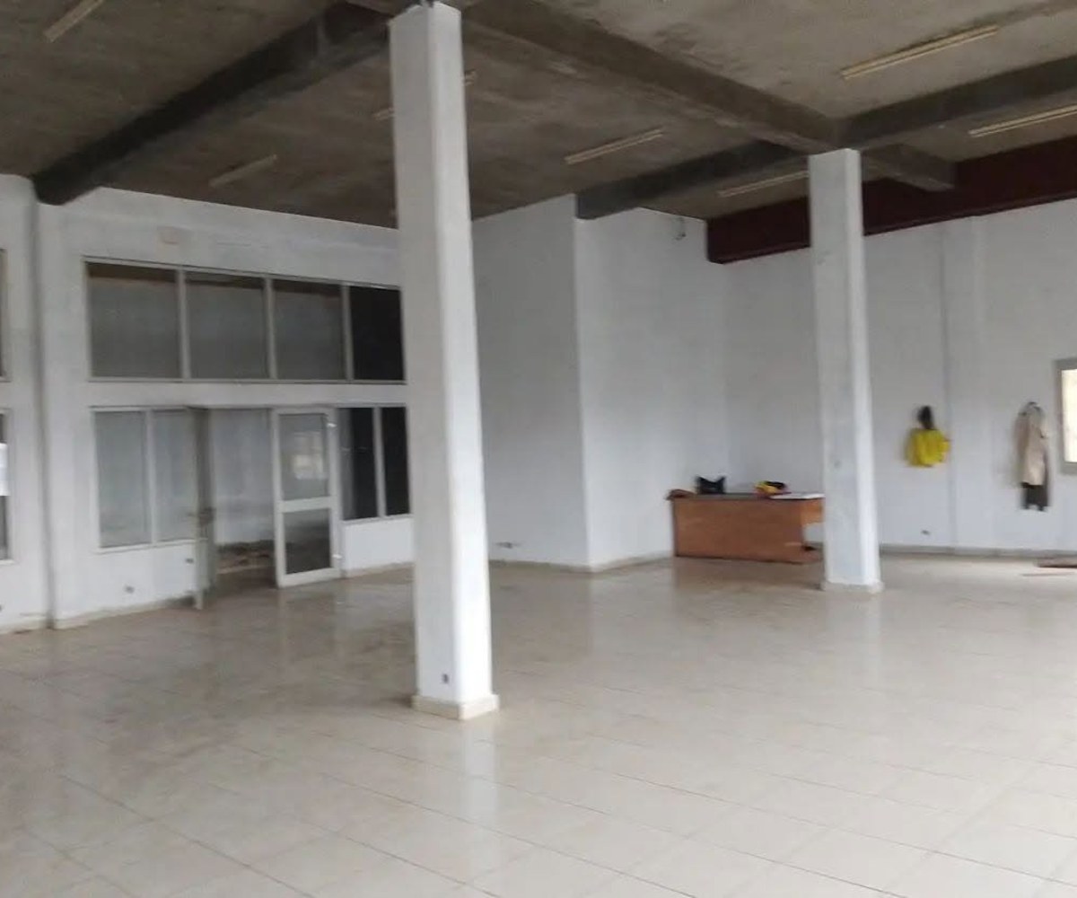 Bureaux Open space à louer - Elig-Essono, Yaoundé