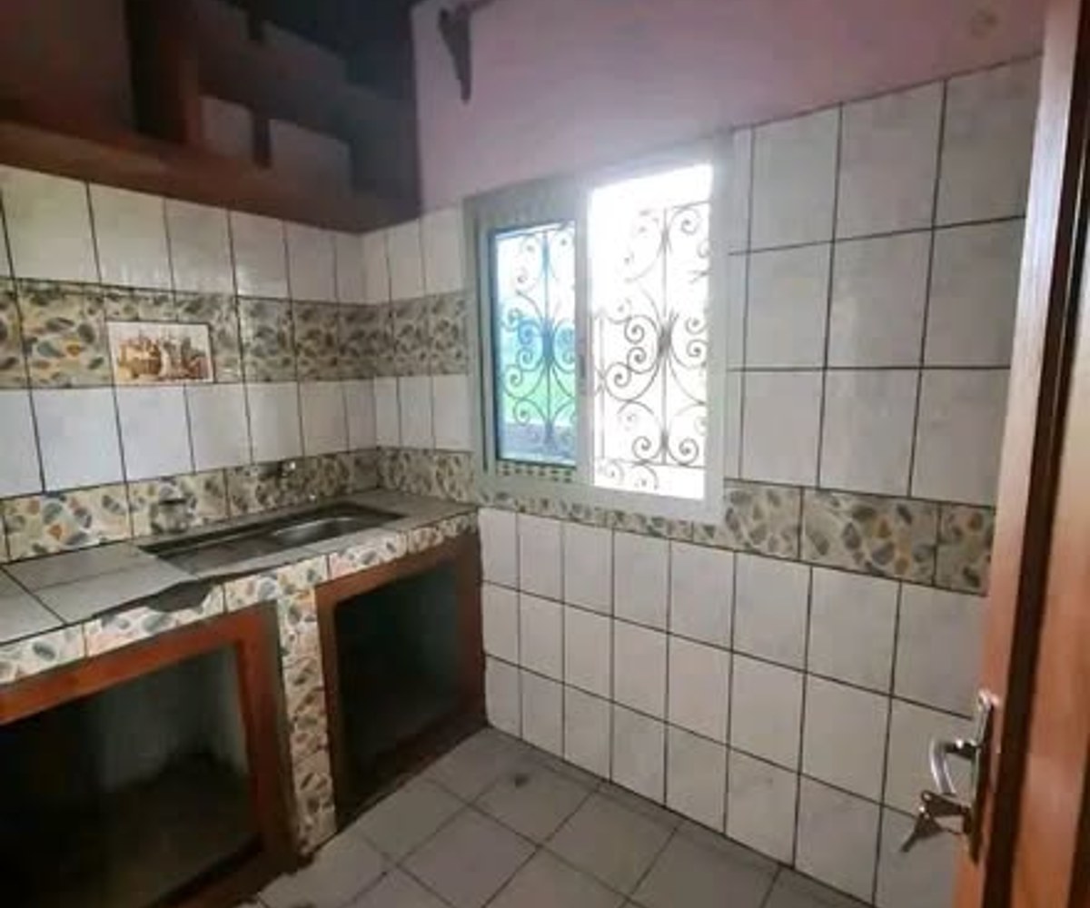 Appartement moderne à louer - Awae Nkolanga