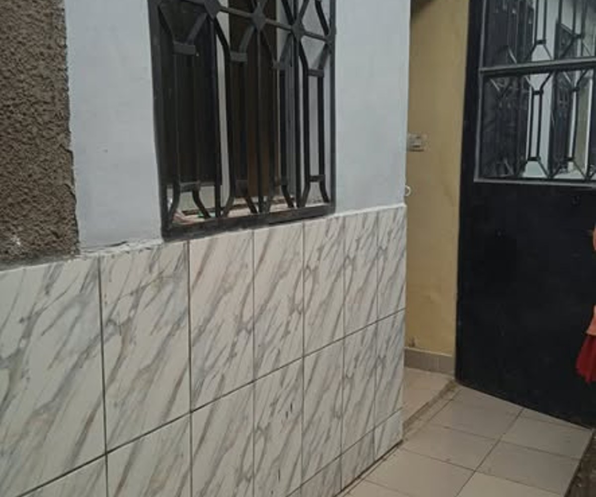 Studio moderne à louer à Ndogpassi II