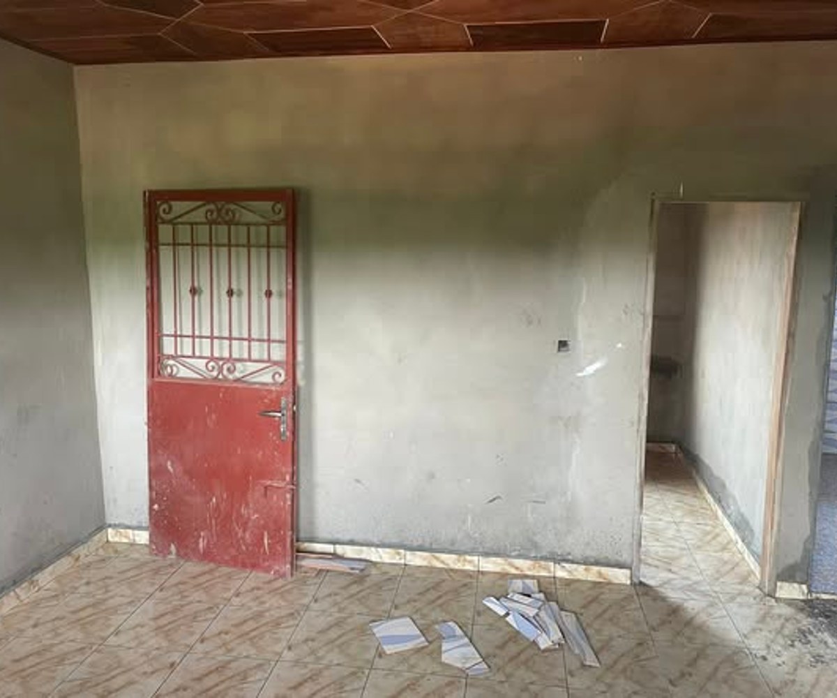 Studio moderne à louer – Olembe
