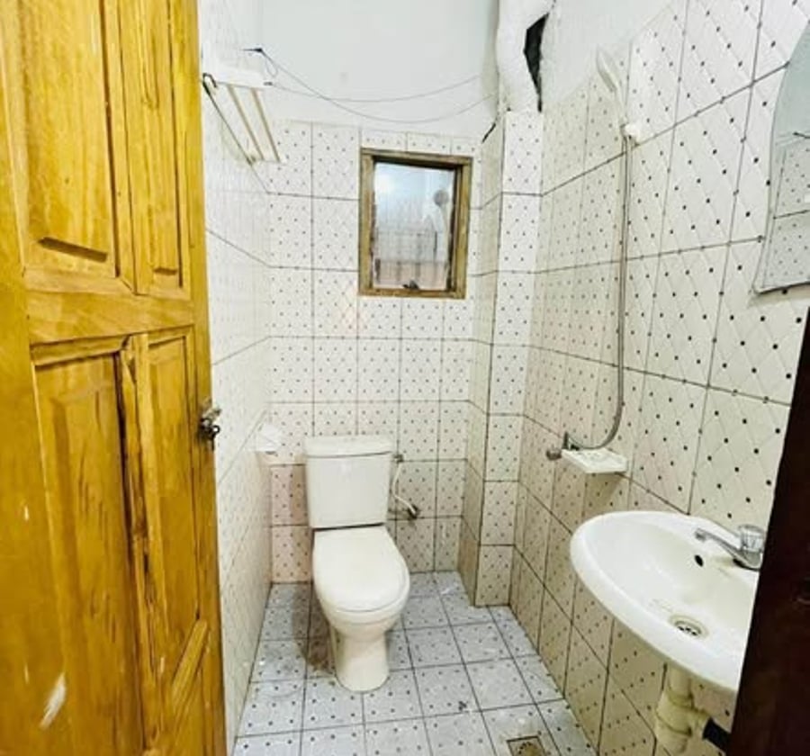 Studio moderne à Etoug-Ebe