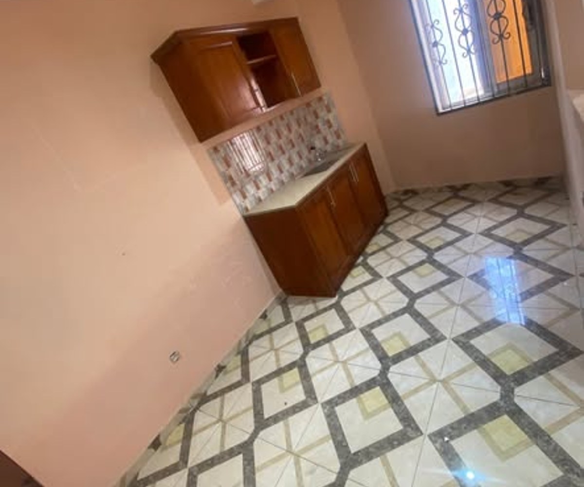 Appartement individuel à Nsam (Obam)