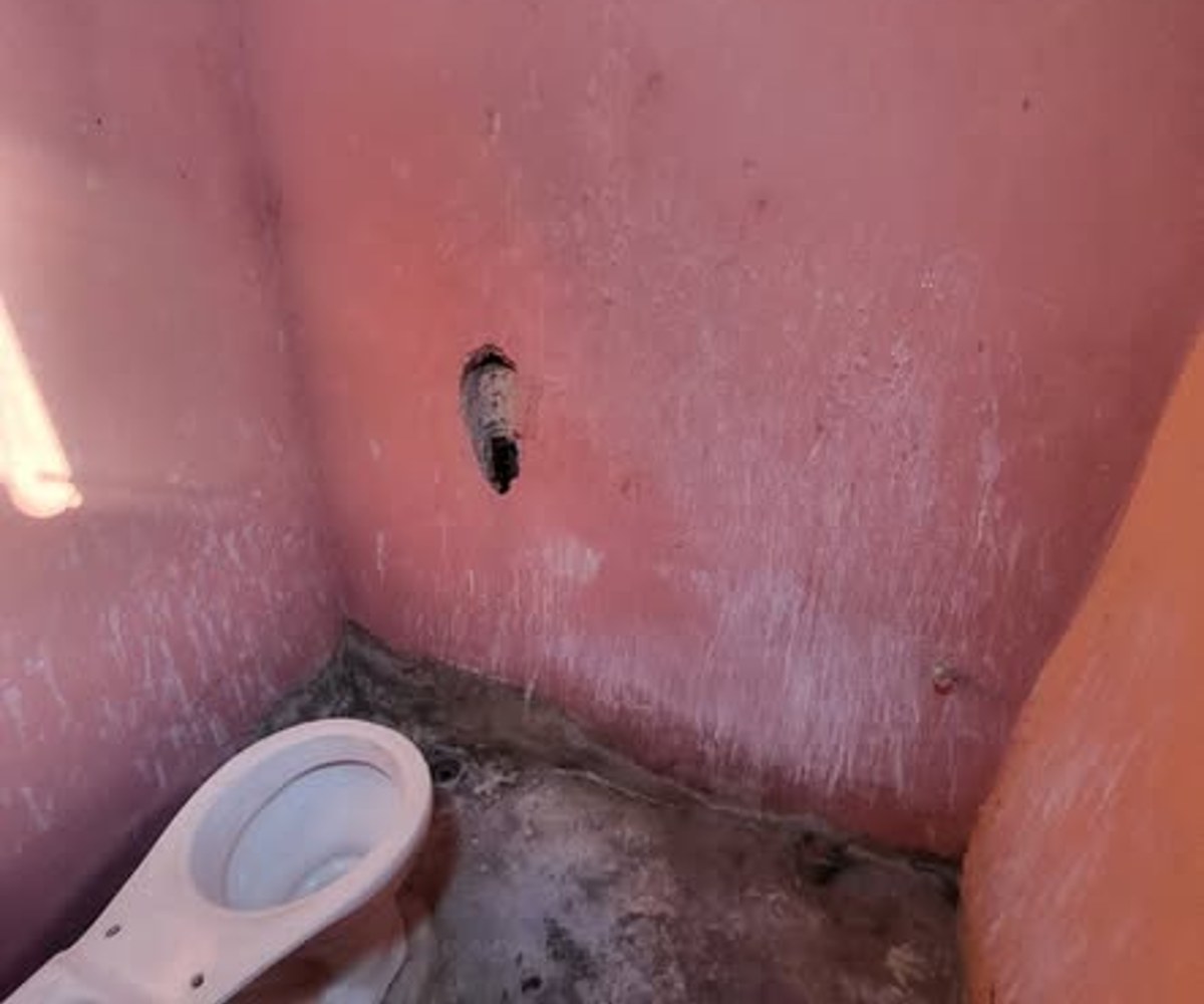 Chambre à louer à PK 13, Douala
