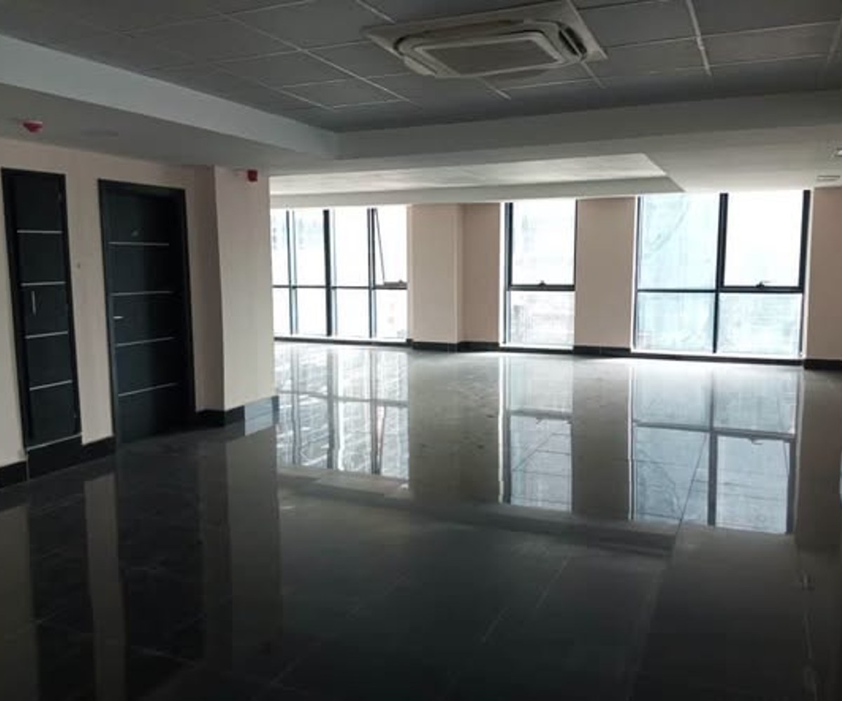 Open-space à louer à Bonanjo, Douala