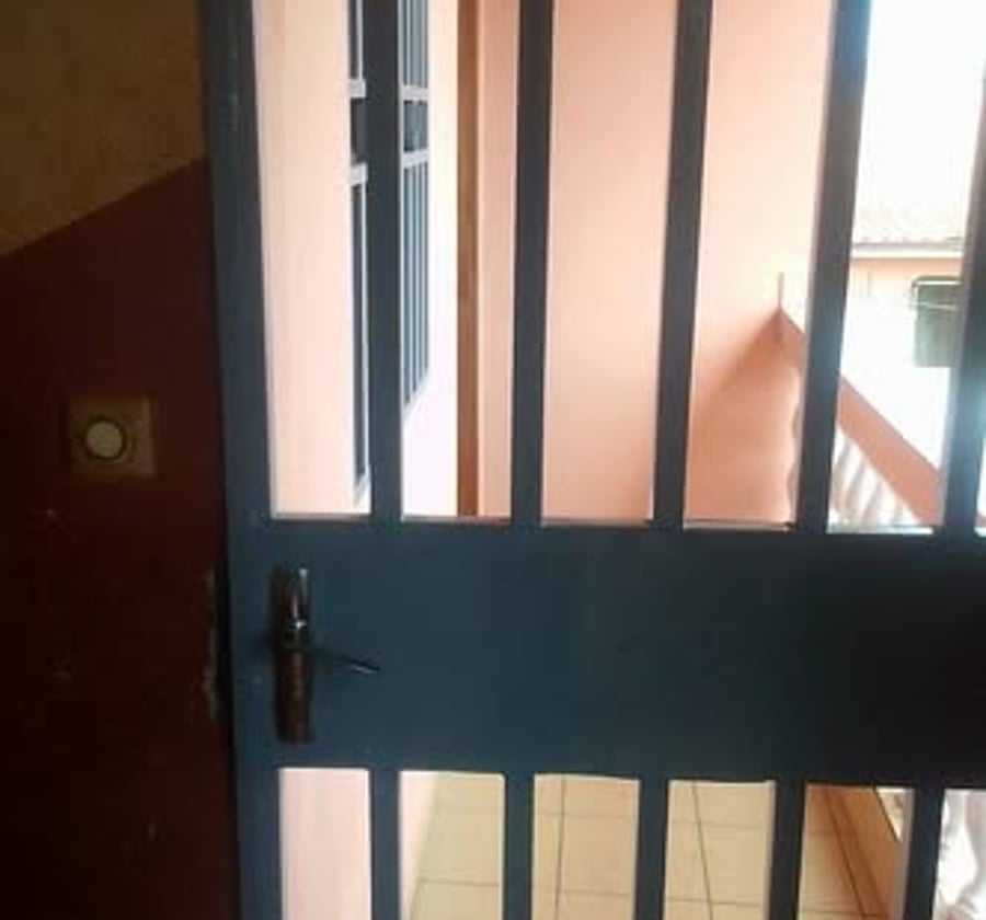 Appartement moderne à louer - Eleveur, Yaoundé