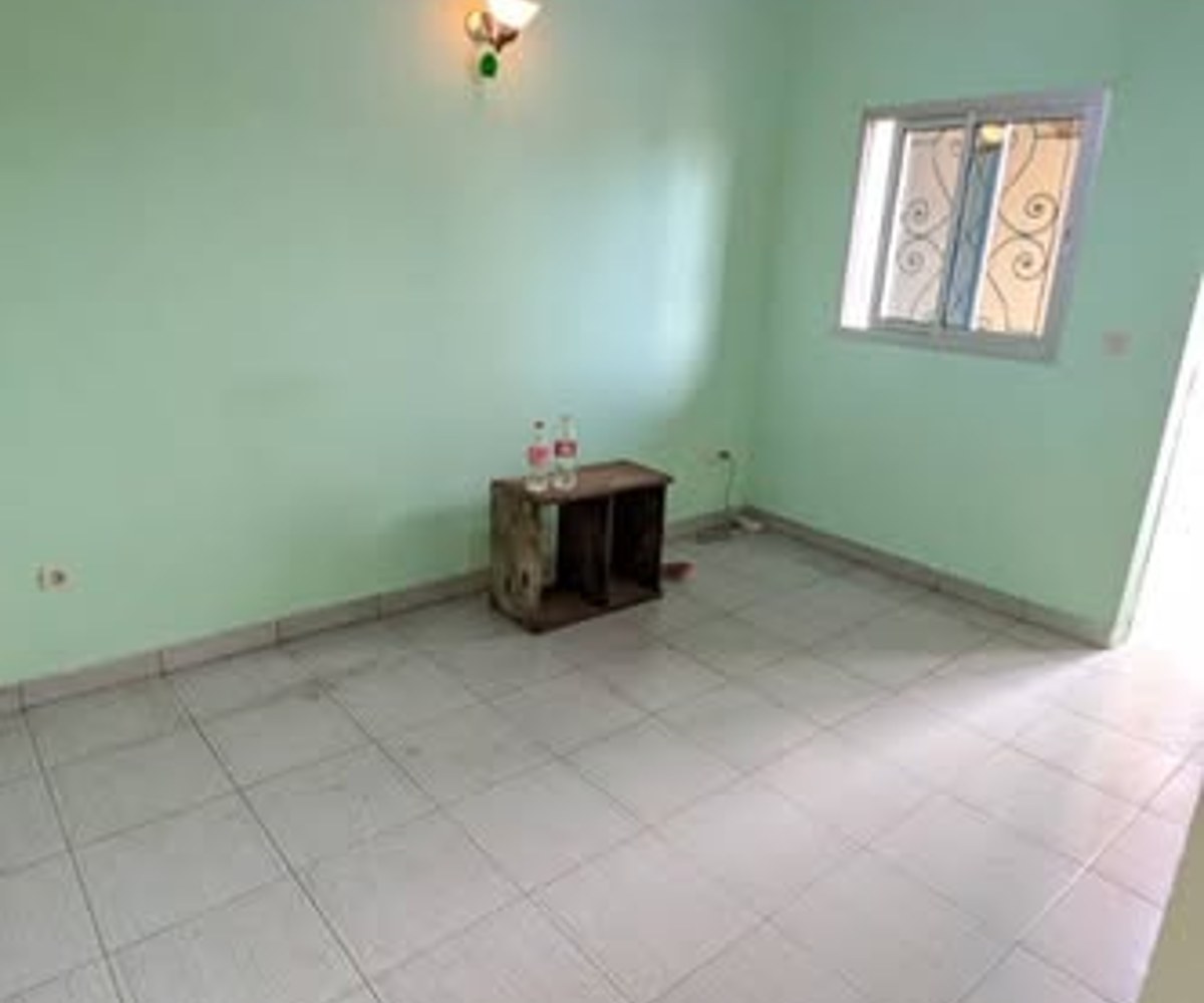 Studio à louer - Emana, Yaoundé