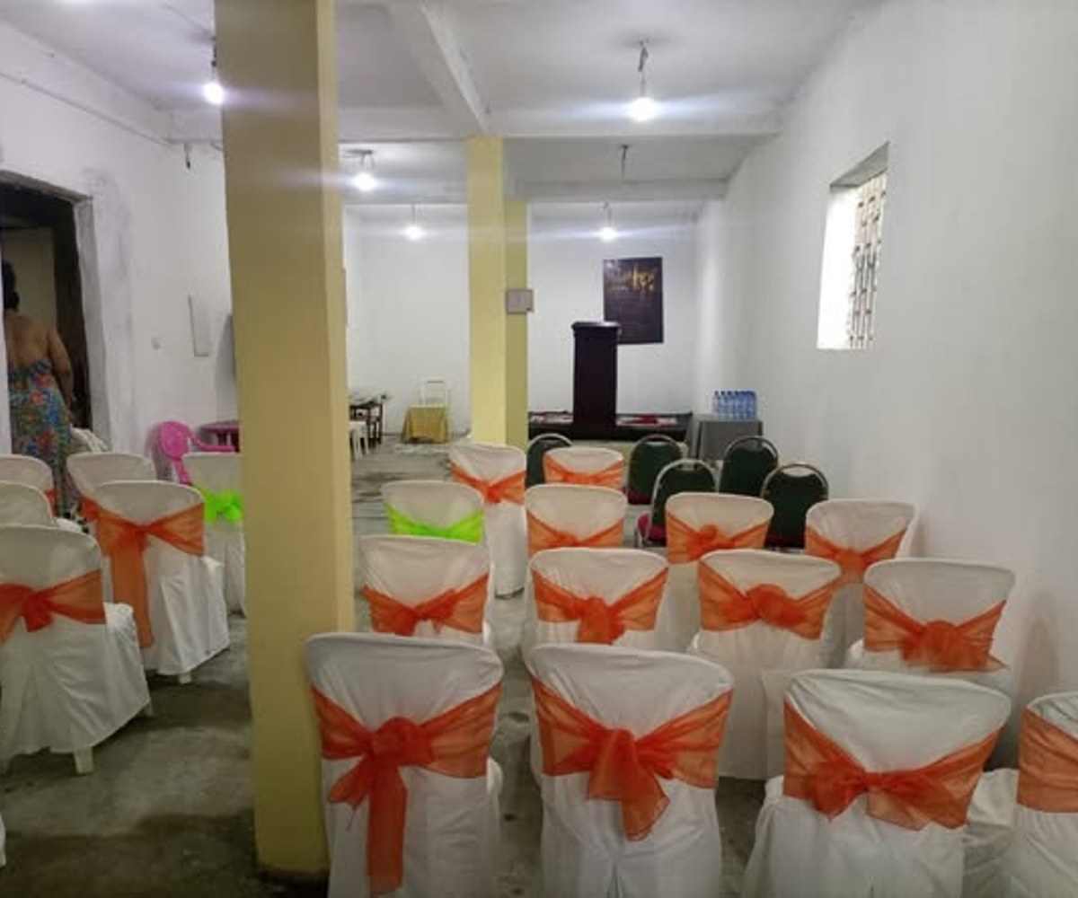 Espace à louer - Akwa Nord