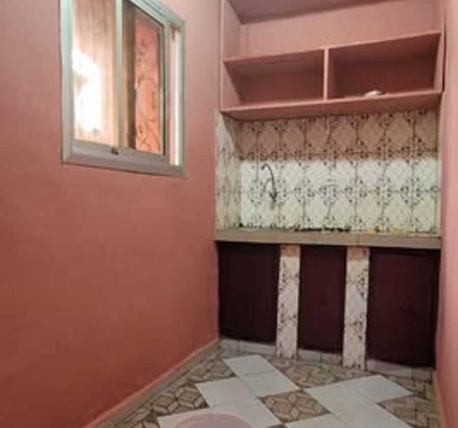 Studio moderne à louer à Jouvence