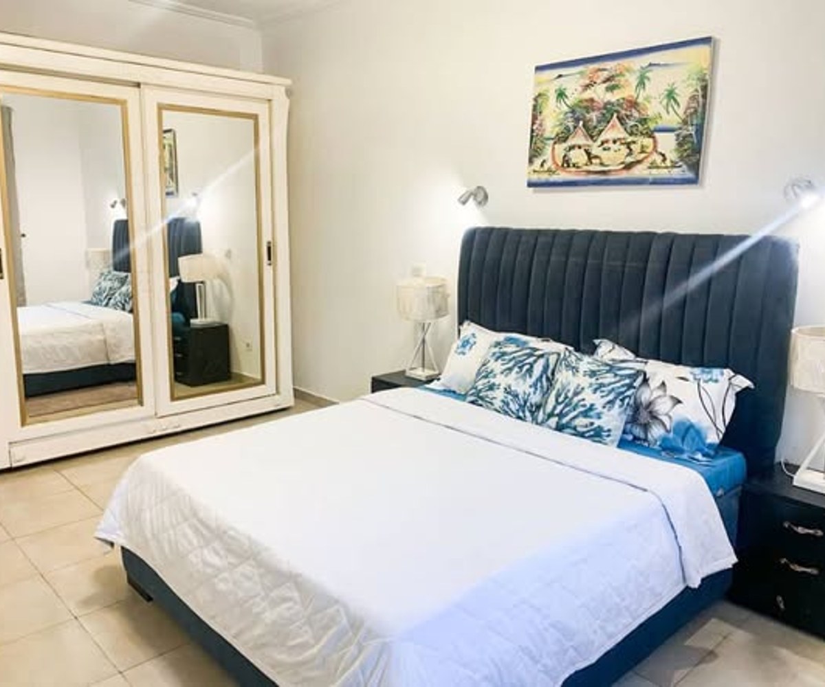 Studio meublé de luxe à Hôtel du Plateau