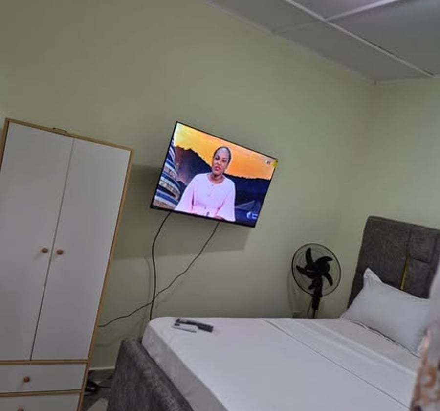 Chambre et studio meublés à Japoma Petit Château
