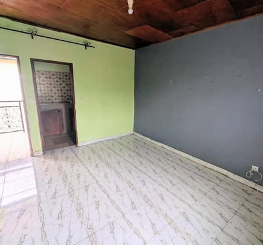 Studio moderne à louer - Nkolfoulou