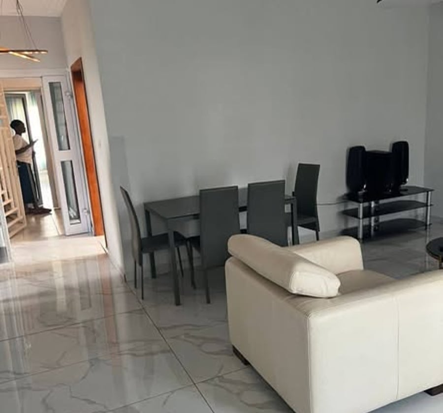 Appartement à louer - Nkolbong, Douala