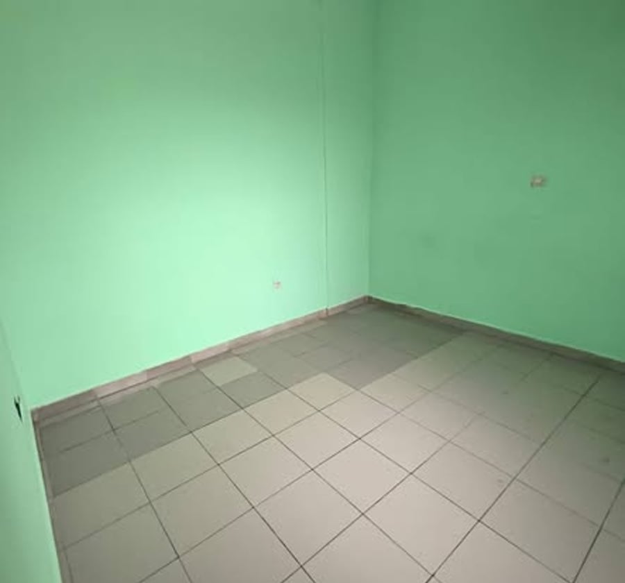 Appartement 2 chambres à louer - Carrefour Conquête, Akwa